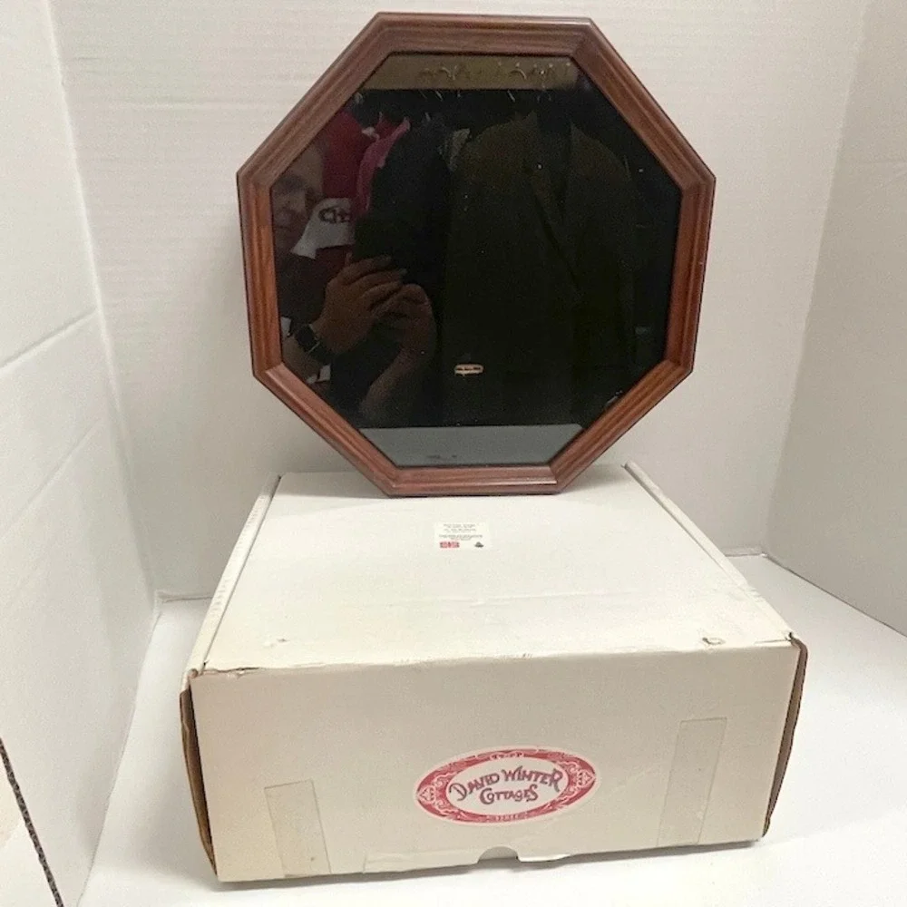 Vintage David‎ Winter Raised Relief On The Riverbank Plaque & Display Case